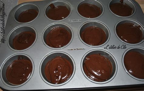 Fondants au chocolat dans des moules