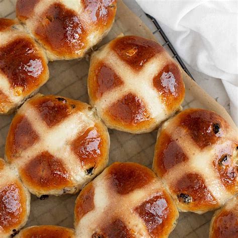 Hot cross buns avec une croix