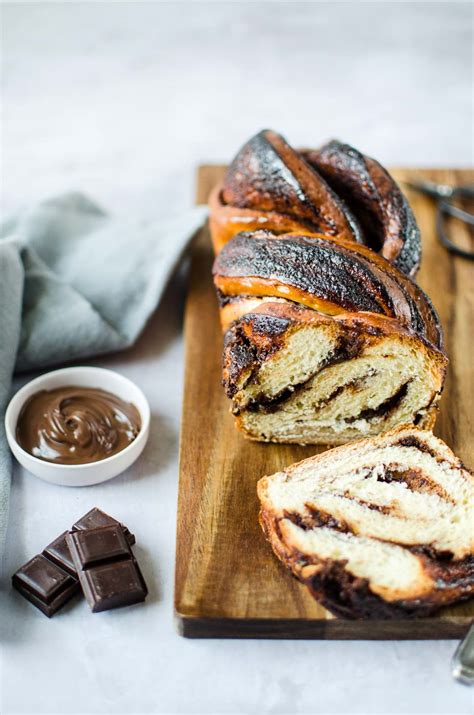 Babka tressée au chocolat
