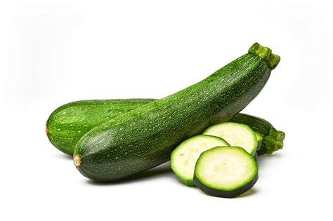 Courgette fraîche coupée en rondelles