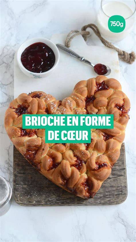 Brioche en forme simple, étapes visuelles