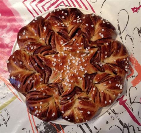 Brioche à la Nutella en forme d'étoile