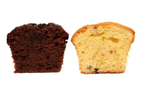 Vue rapprochée d'un muffin coupé en deux