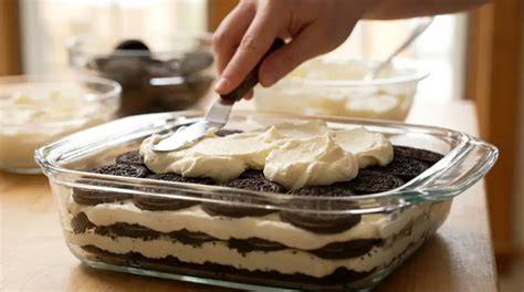 Montage couche mascarpone et biscuits
