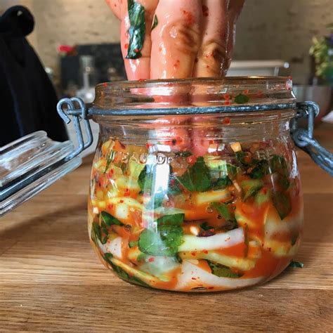 Préparation de la pâte de kimchi