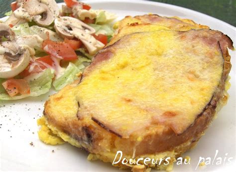 Plat de pain perdu salé au four