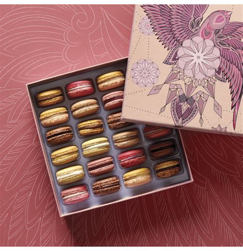 Coffret élégant de macarons Pierre Hermé