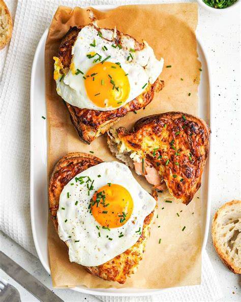 image croque madame saumon fumé plat brunch