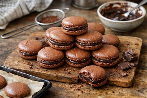coques et ganache macaron a l’intérieur