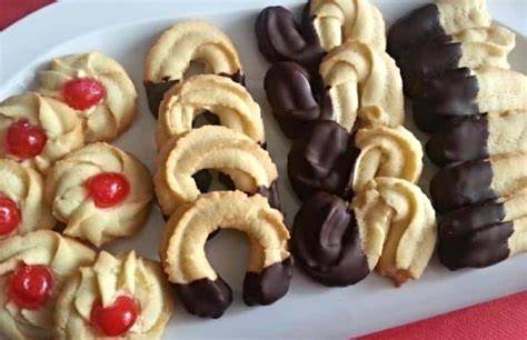 photo biscuits pâte sablée découpés en chiffres