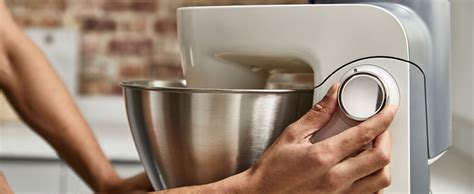 Robot pâtissier Kenwood Multione en action