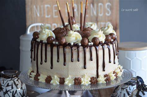Image: Ganache montée et gâteau coco layer cake
