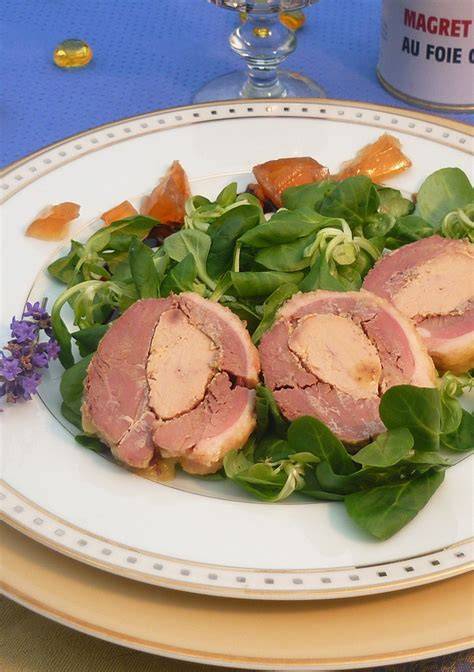 Illustration des main courses landaises: foie gras, magret et piperade