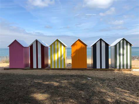 Illustration: Les Planches et les cabines de bain