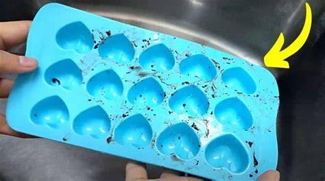Nettoyage facile d'un moule en silicone