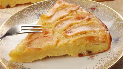 Gâteau aux pommes moelleux sans sucre raffiné