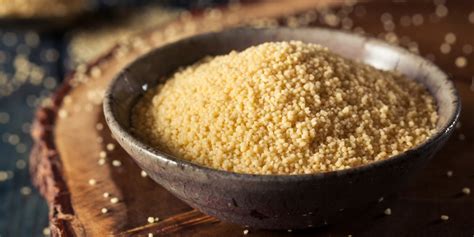 Bol de semoule dorée