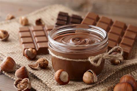 Infographie: schéma de la préparation de la pâte à tartiner Nutella maison au Thermomix