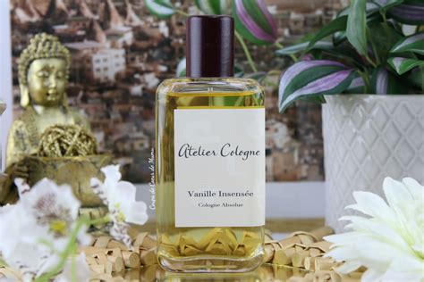 Bouteille de parfum Atelier Cologne Vanille Insensée
