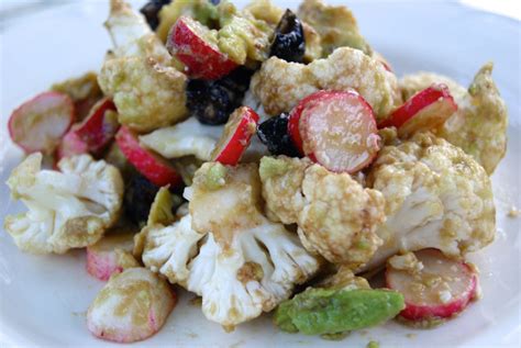 Salade d'hiver au chou-fleur