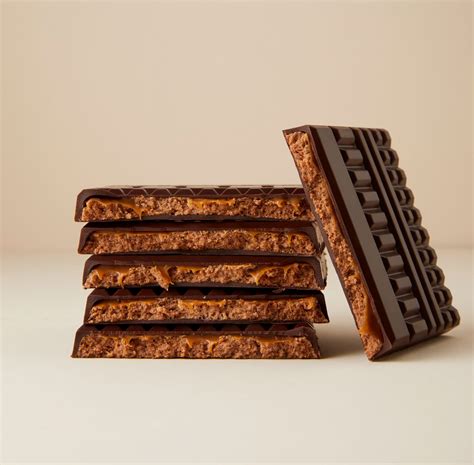 Schéma de la structure d'une tablette de chocolat fourrée