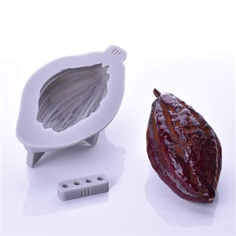 diversité de moules pâtissiers