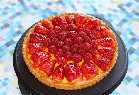 Carte des combinaisons classiques fraises-crème patissière