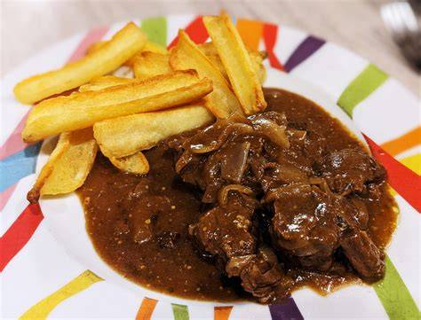 Schéma: Étapes clés de la carbonade flamande (saisir, suer, épaissir, mijoter, réduire)