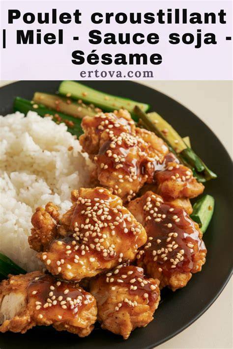 Plat vietnamien de poulet croustillant à la sauce sésame
