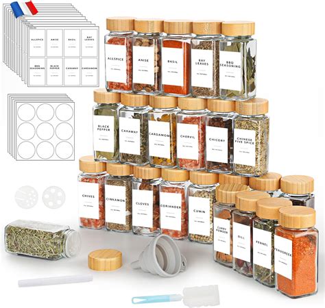 Assortiment de bocaux d'épices pour barbecue