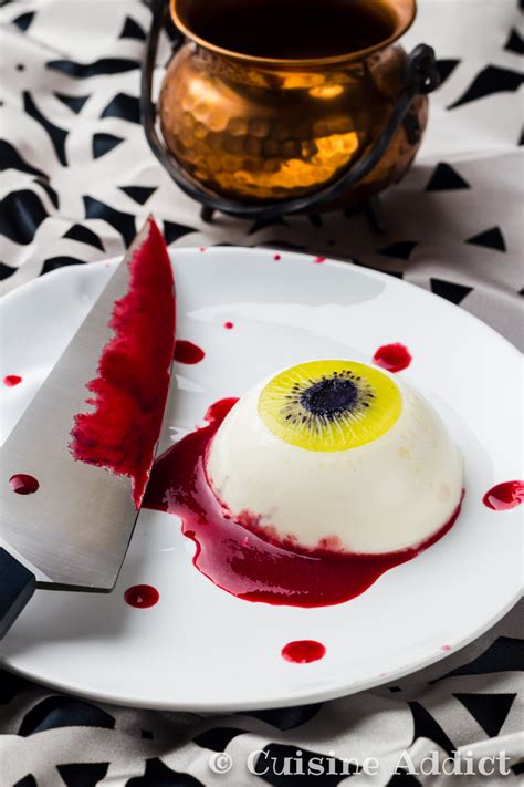 Panna cotta décorée pour Halloween