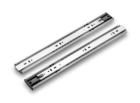 Schéma comparatif des tailles de glissières (400x600mm vs 600x800mm)