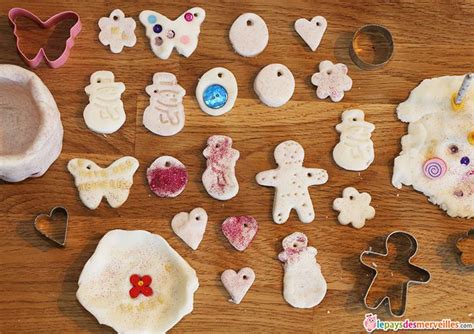 Pâte autodurcissante blanche et rose pour boucles d'oreilles