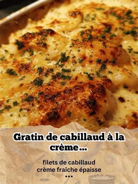 Plat de gratin de cabillaud doré au fromage