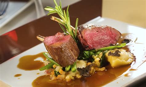 Plat de gibier servi