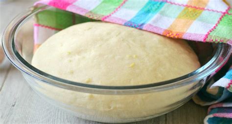 Image montrant les étapes de préparation de la pâte à brioche