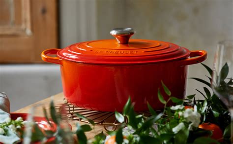 Fabrication d'une cocotte Le Creuset