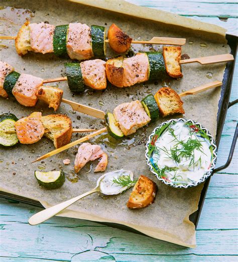 Brochettes de saumon et courgettes
