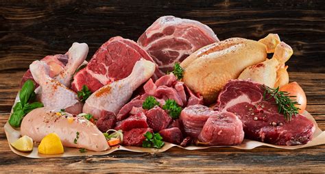 Assortiment de morceaux de viande crus