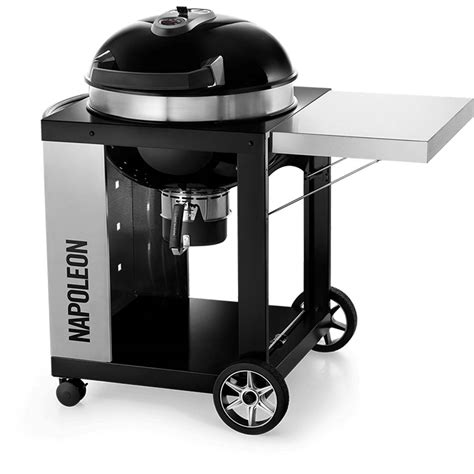 Barbecue Napoléon à charbon de type Kettle avec couvercle ouvert