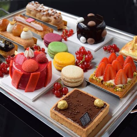 Un assortiment de desserts gourmands