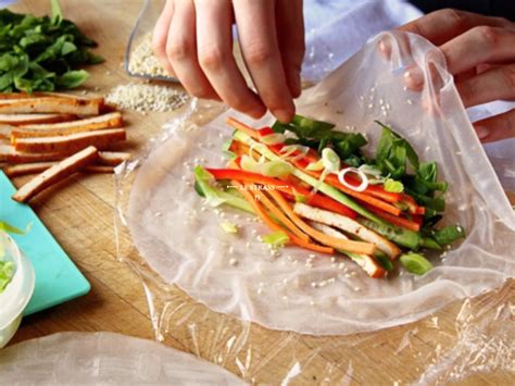 Feuilles de riz prêtes à être garnies