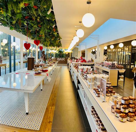 Vue aérienne de la chocolaterie Bovetti à Terrasson