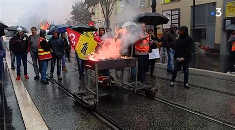 barbecue sur rail manifestation cheminots