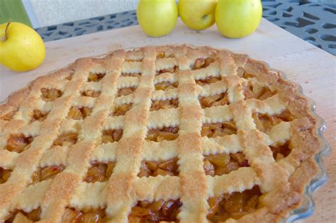 Tarte aux pommes rustique assemblée avant cuisson