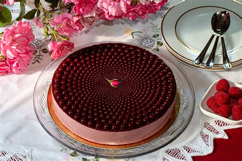 Montage d'un entremet avec biscuit Joconde