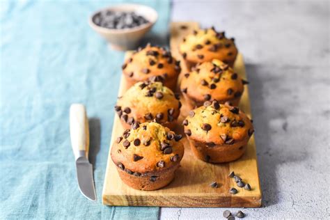 Muffins colorés aux légumineuses et pépites de chocolat