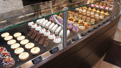 vitrine de pâtisserie
