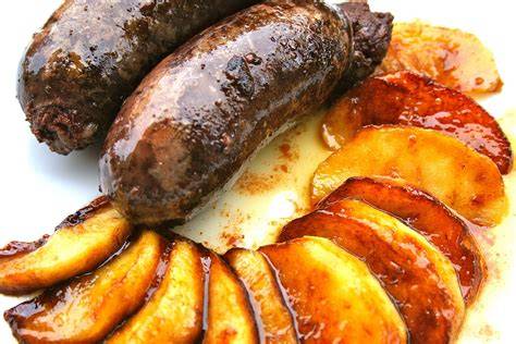 Boudin noir et pommes en panier vapeur