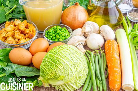 Assortiment de légumes pour soupe